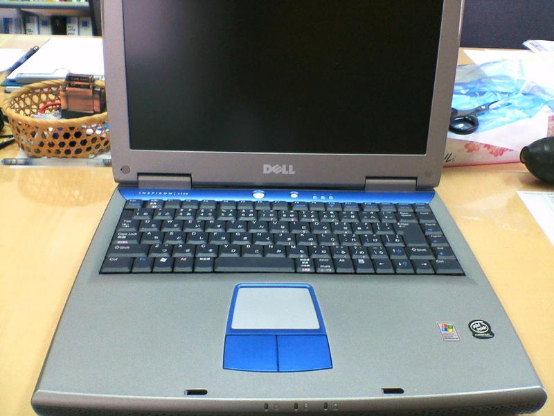 Lablog DELL INSPIRON 1100